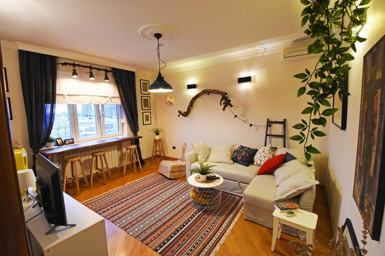 Appartement Charming Flat With Soul à Belgrade Extérieur photo