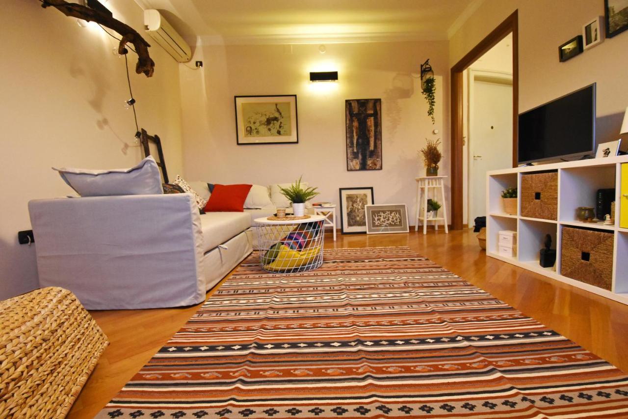 Appartement Charming Flat With Soul à Belgrade Extérieur photo