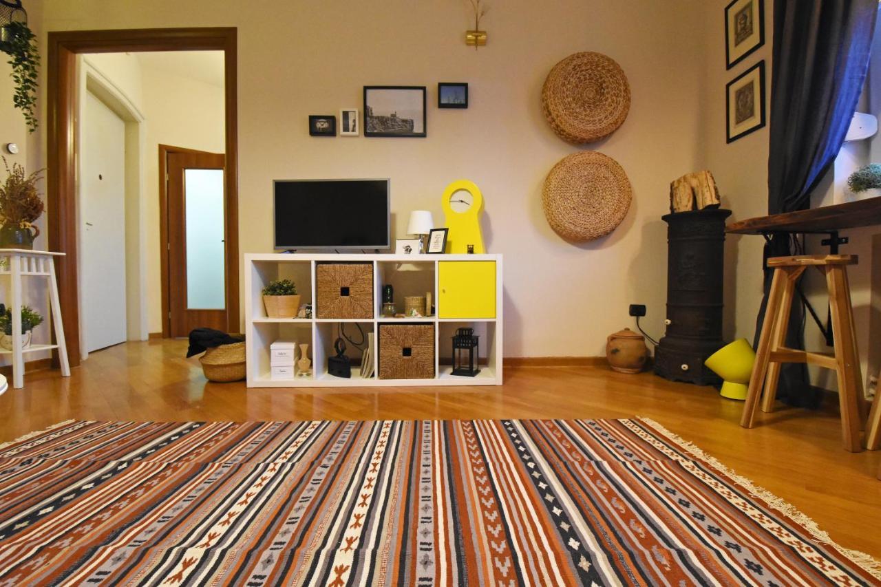 Appartement Charming Flat With Soul à Belgrade Extérieur photo